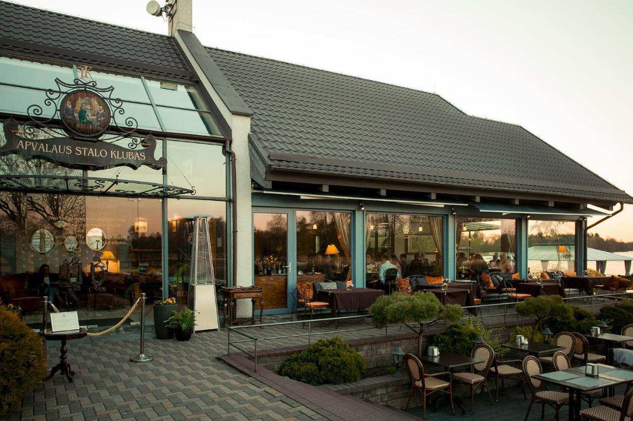 Apvalaus Stalo Klubas Gastro & Spa Hotel Trakai Exteriör bild