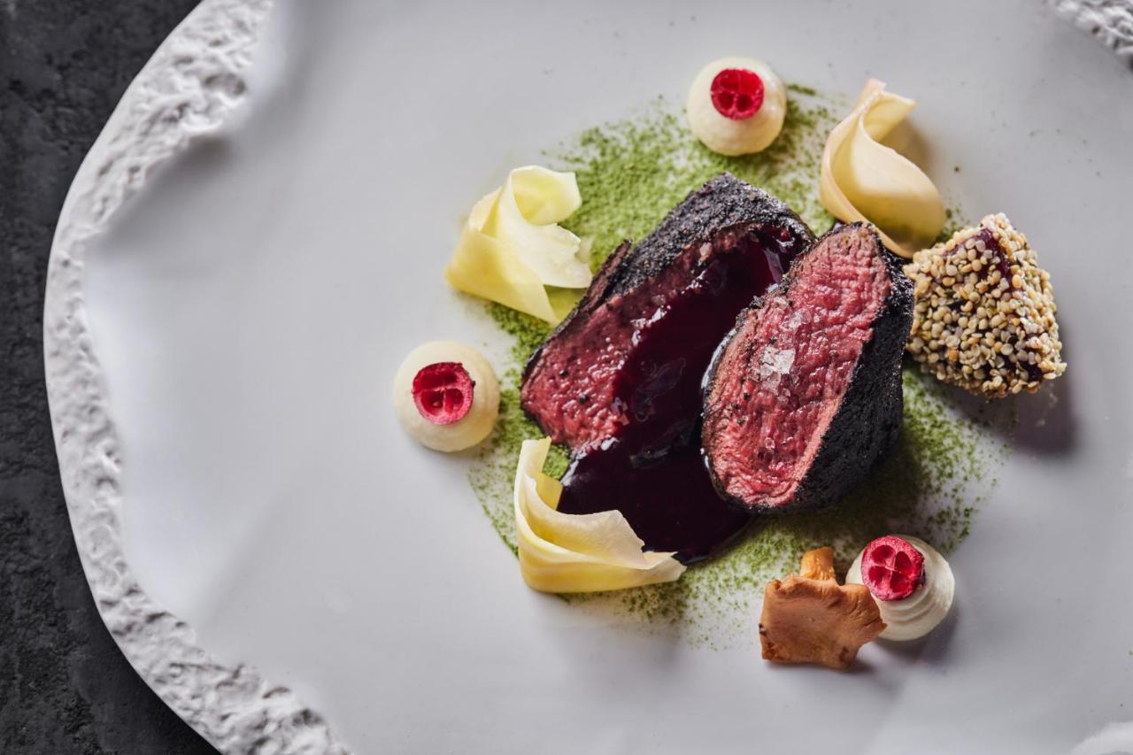 Apvalaus Stalo Klubas Gastro & Spa Hotel Trakai Exteriör bild