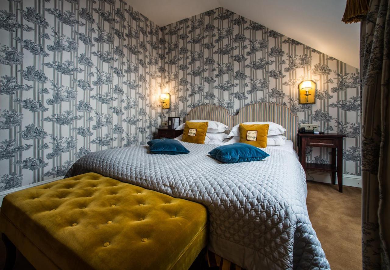 Apvalaus Stalo Klubas Gastro & Spa Hotel Trakai Exteriör bild